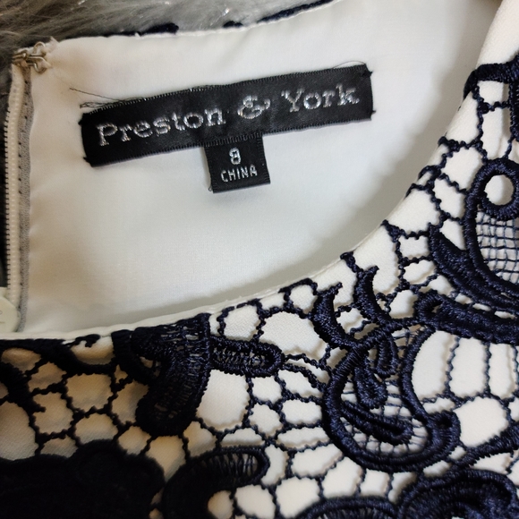 White bodycon Dress - Picture 5 of 5